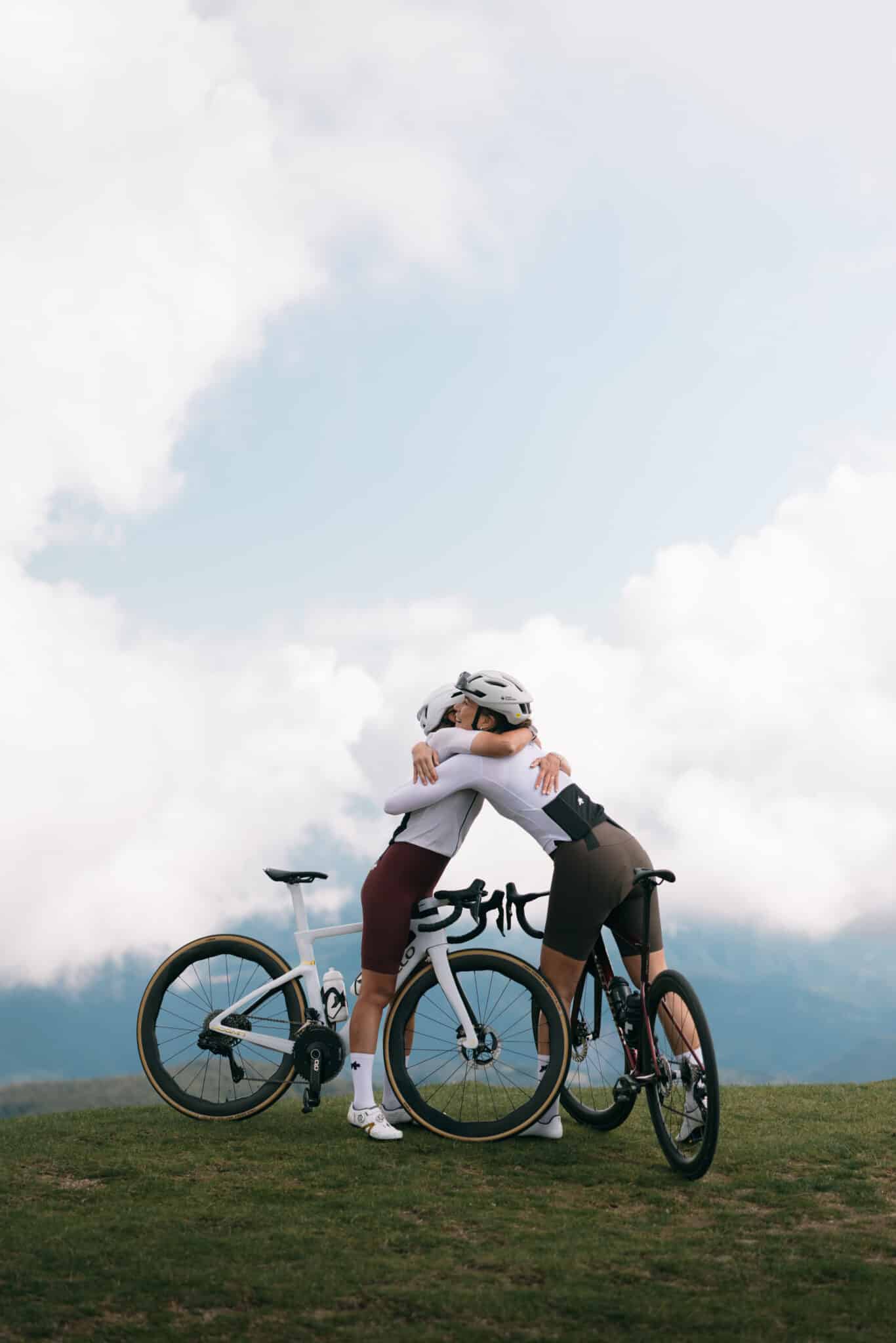 Top Vélo | ASSOS MILLEUMA GT S11 Cuissard Femme 6 scaled