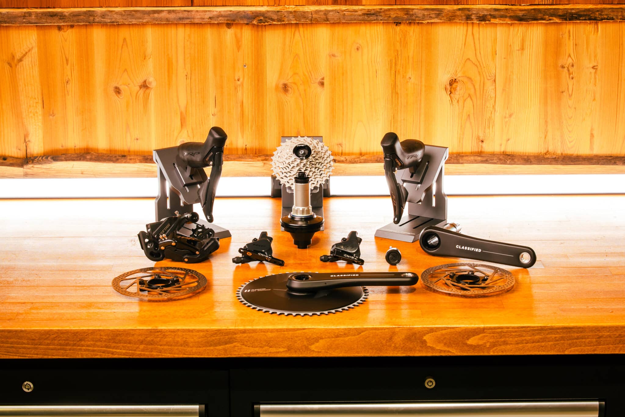 Top Vélo | Classified x TRP Vistar 2026 Set scaled