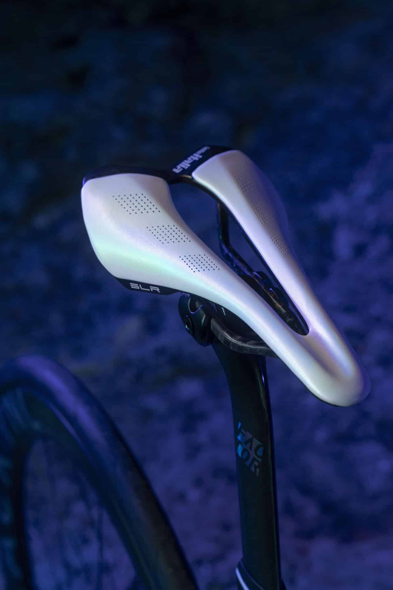 Top Vélo | Selle Italia Opal White 2026 Iridescence scaled