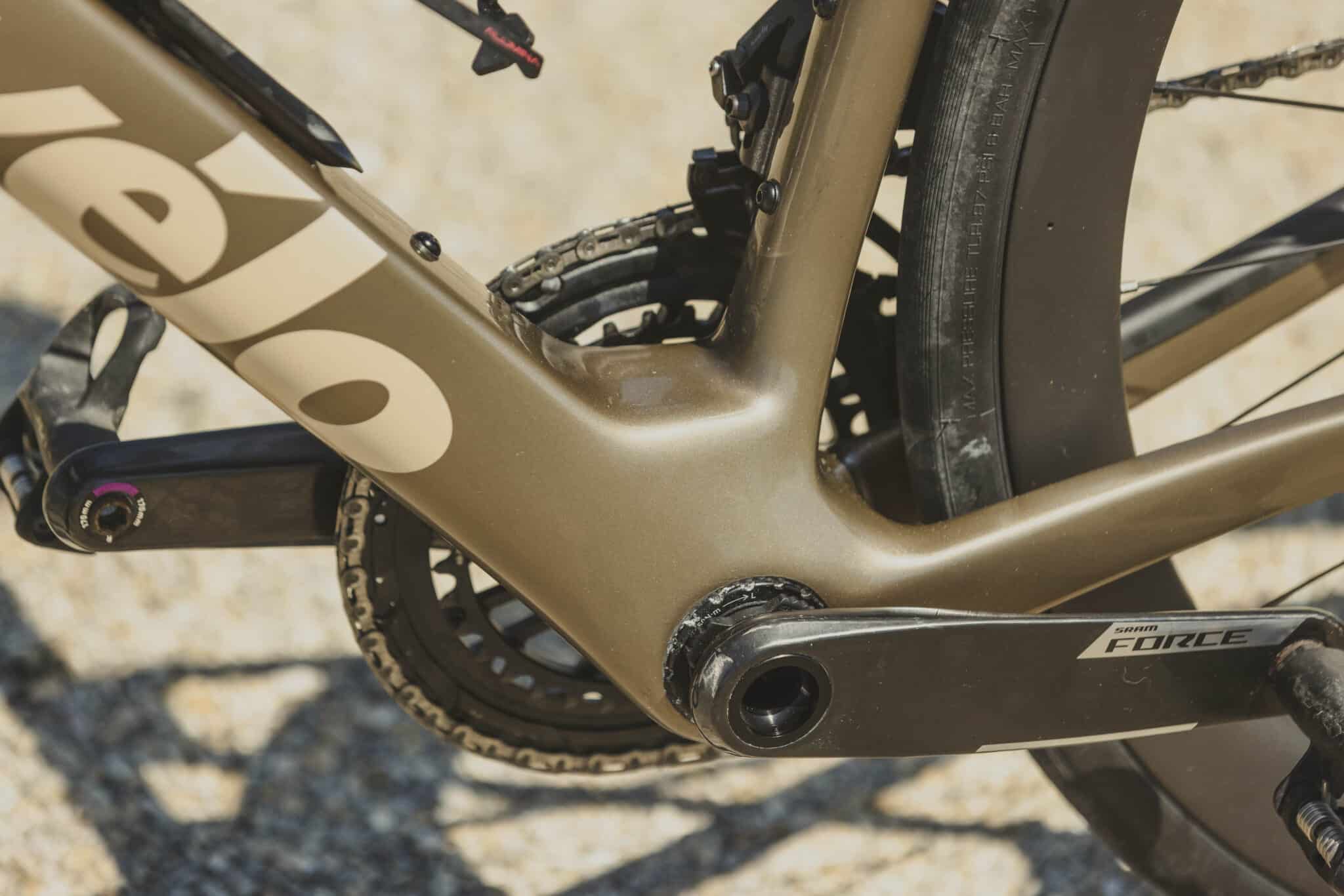 Top Vélo | Cervelo Caledonia 2026 Boitier de Pedalier scaled