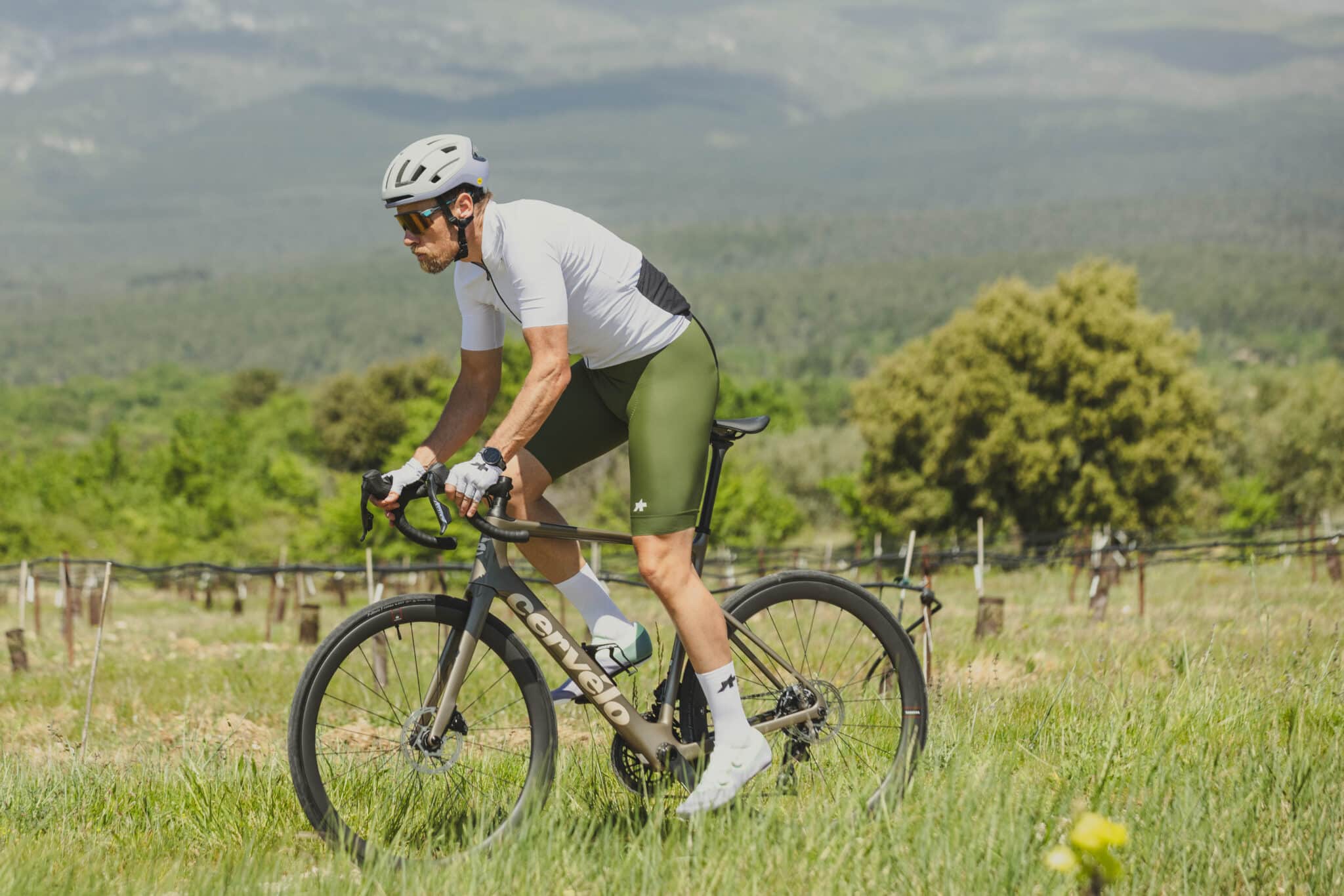 Top Vélo | Cervelo Caledonia 2026 Endurance scaled