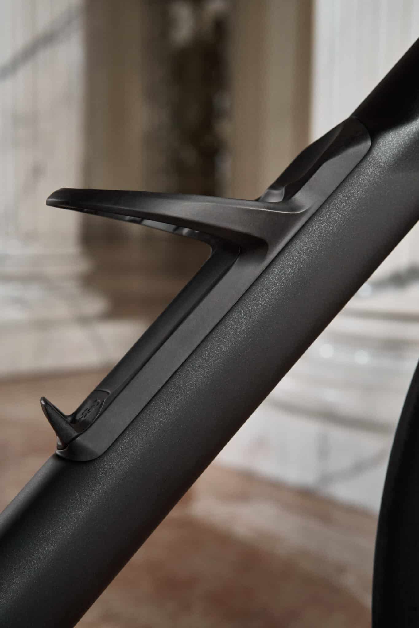 Top Vélo | Colnago C72 2026 Details Porte Bidon scaled