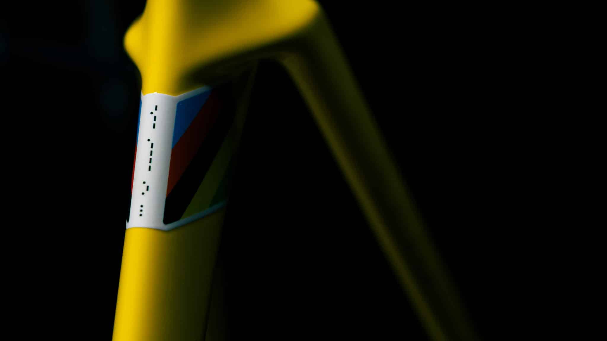 Top Vélo | Colnago Y1RS JAUNE PARIS TDF 18 scaled Colnago Y1RS JAUNE PARIS TDF -18