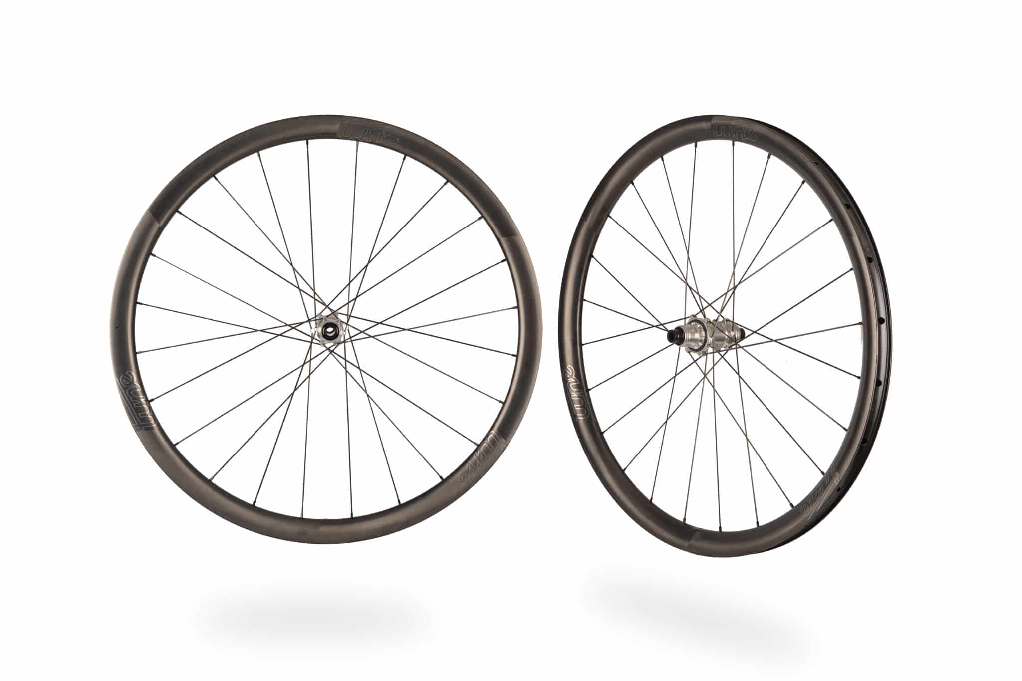 Top Vélo | Tune Nano Road 35 Silver edited scaled Top Vélo | Tune Nano Road 35 Silver edited scaled