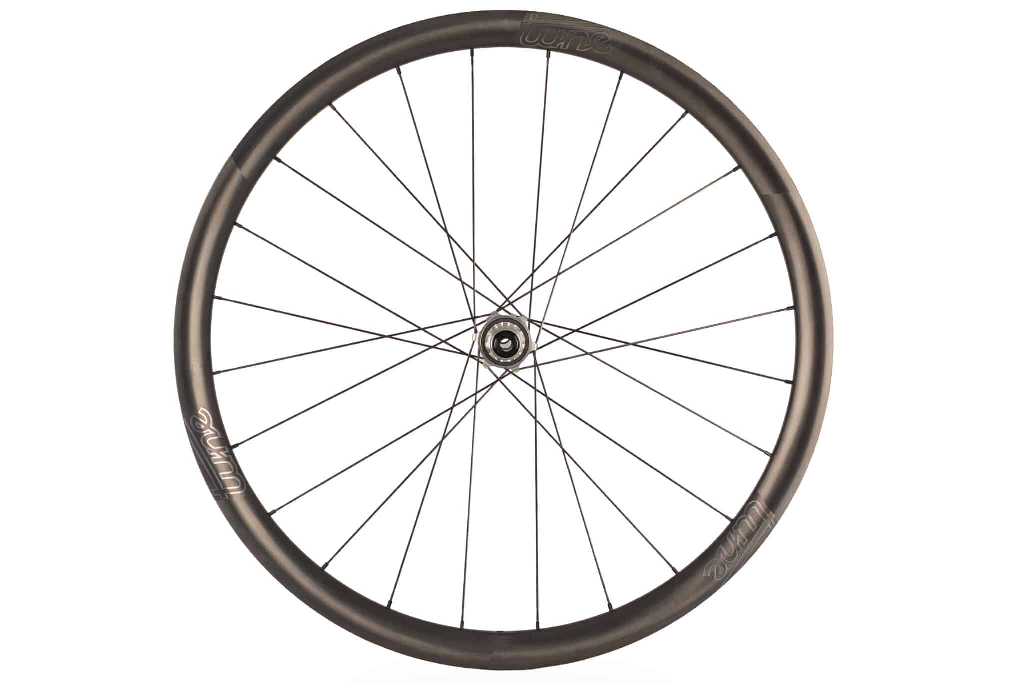 Top Vélo | Tune Nano Road 35 Silver Ar edited scaled Top Vélo | Tune Nano Road 35 Silver Ar edited scaled